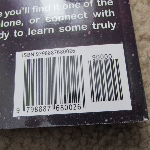 Interesting Facts For Curious Minds: 1572 Random But Mind-Blowing Facts by Jorda - Picture 3 of 3